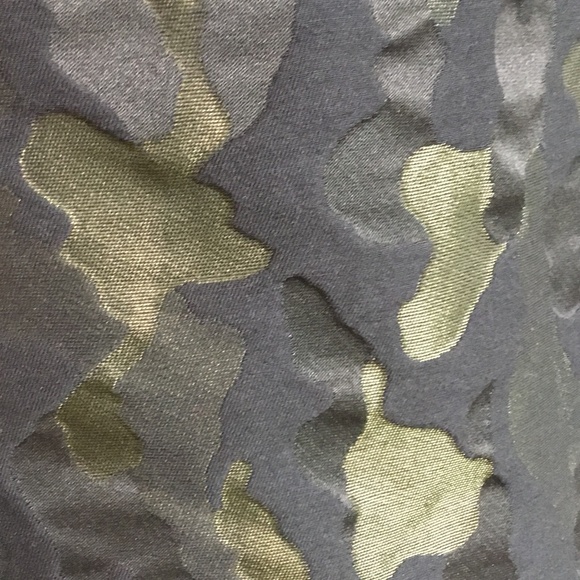 NEW BCBGMAXAZRIA RunWay Este Skirt - Picture 16 of 16